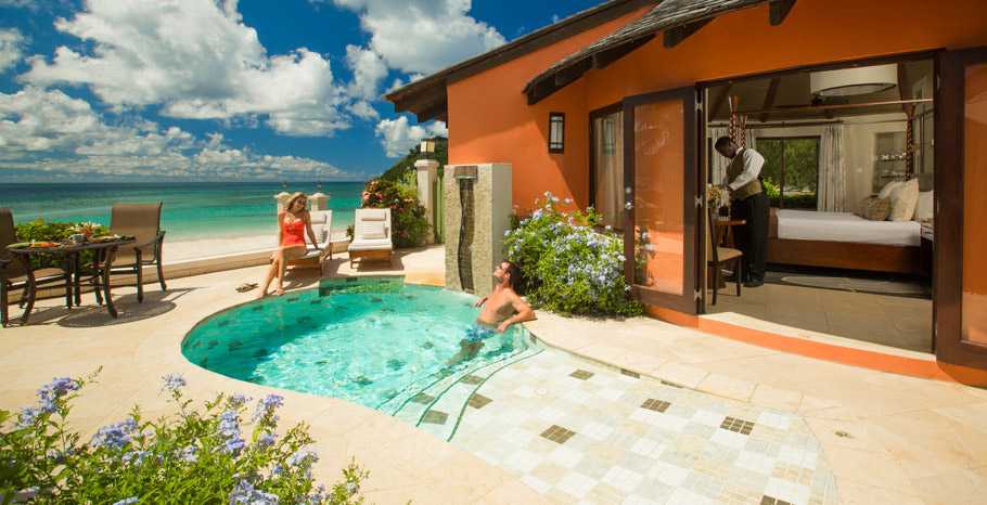 Beachfront Grande Rondoval Butler Suite with Private Pool Sanctuary (BP)